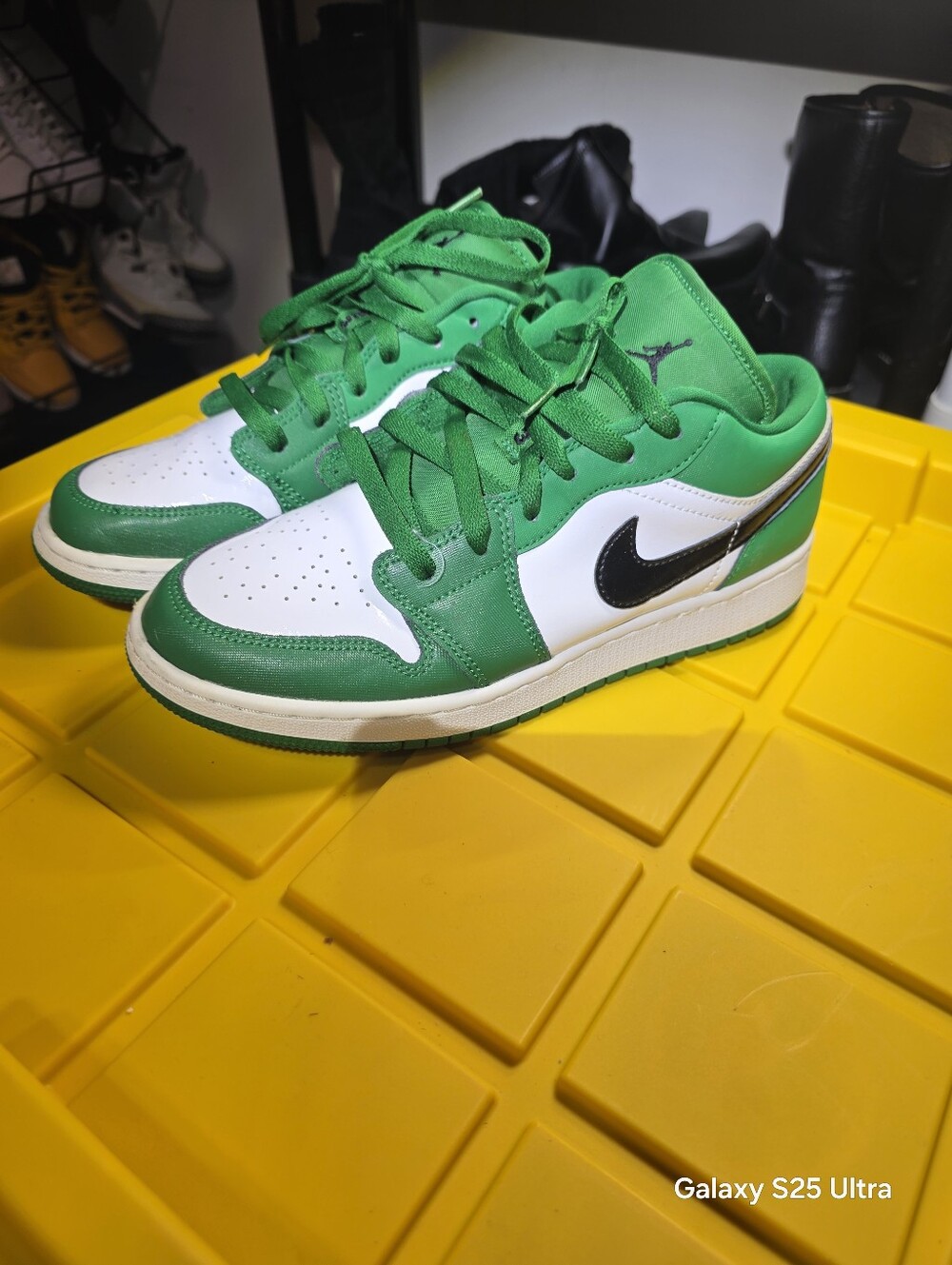 Nike Air Jordan Low — Green / White Men's Sneakers